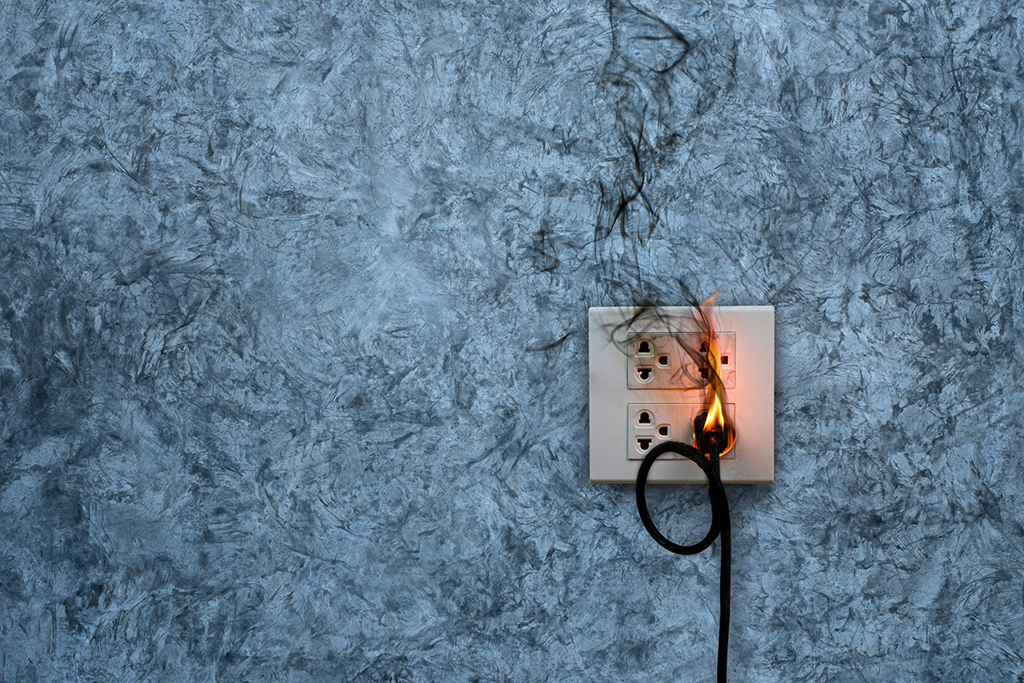 When To Contact An Emergency Electrician | Wilmington, NC