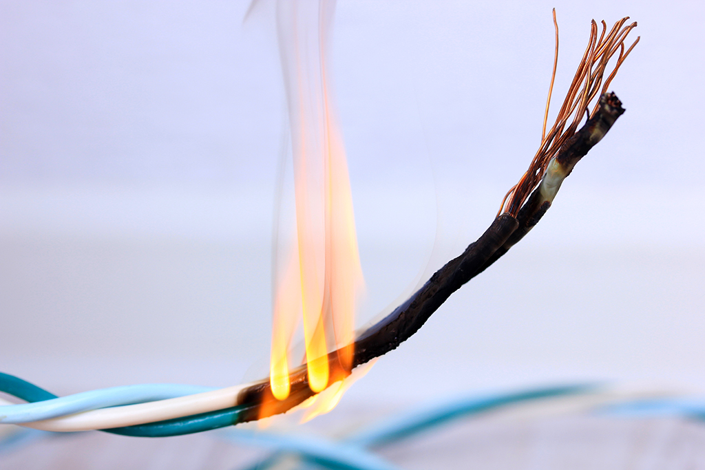Emergency Electrician: Signs Of Dangerous Electrical Wiring In Homes | Wilmington, NC