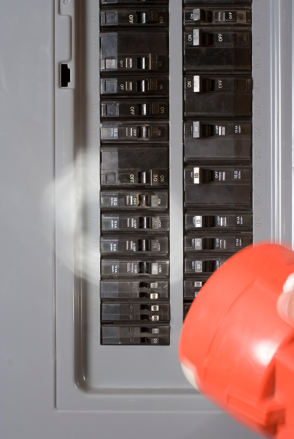 When To Call An Emergency Electrician | Wilmington, NC